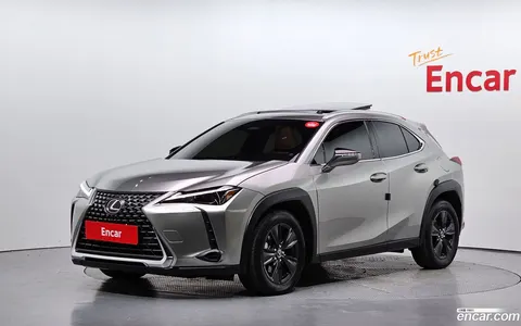 Lexus UX 300h 2025 buy in Moscow