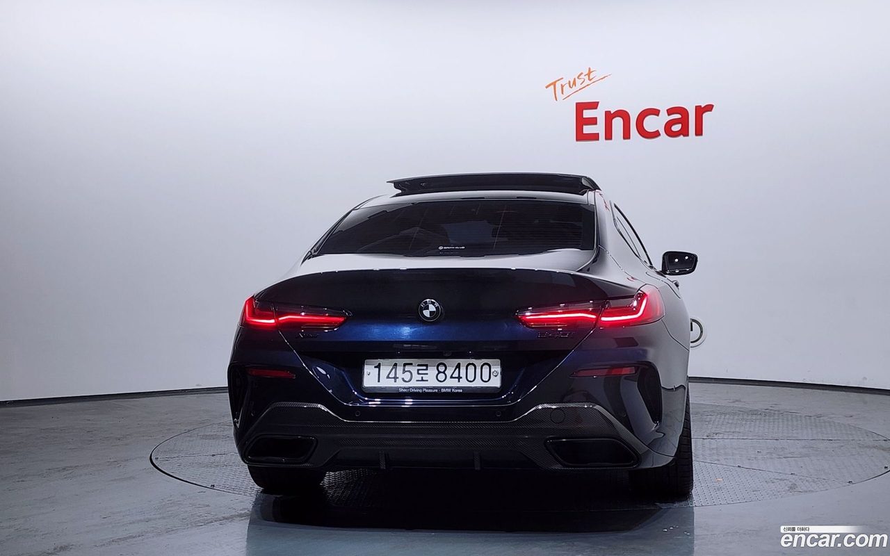 BMW 8 Series 2022 — 4