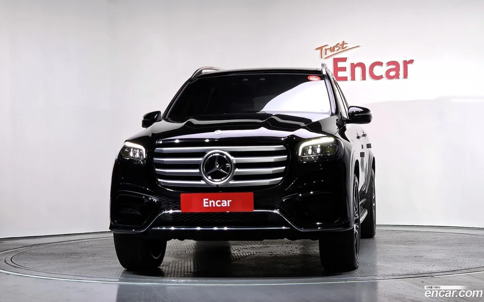 Mercedes-Benz GLS-Class GLS580 4MATIC 2024 — миниатюра 3