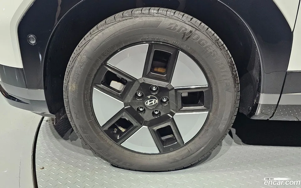 Hyundai SantaFe HEV 1.6 2WD 2023 — миниатюра 2