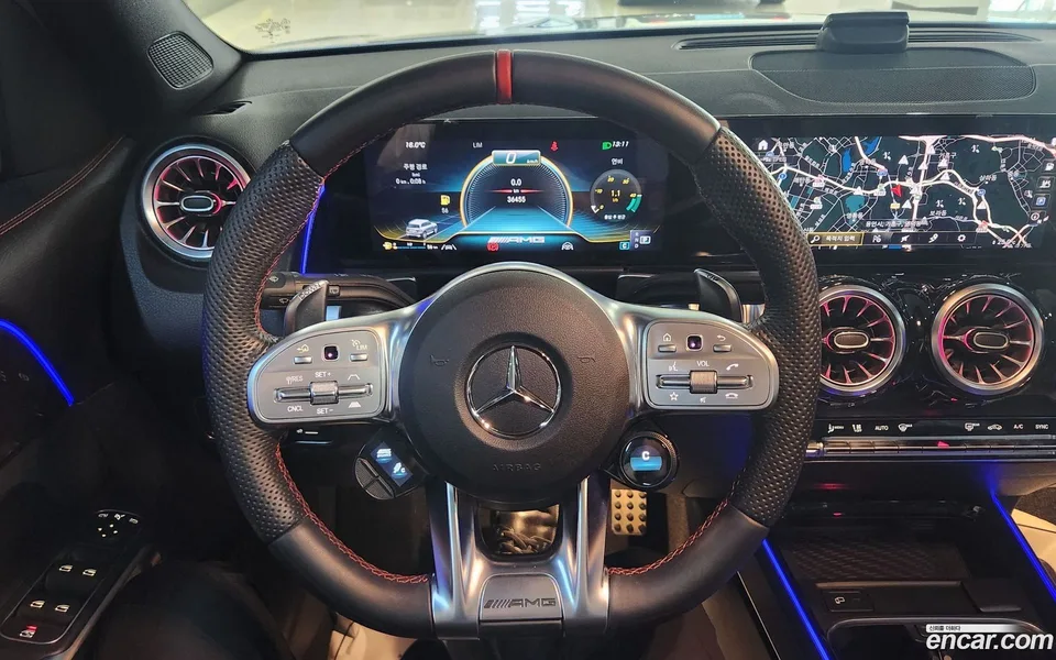 Mercedes-Benz GLB-Class AMG GLB35 4MATIC 2023 — миниатюра 2