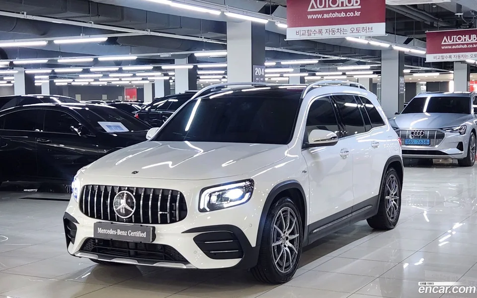 Mercedes-Benz GLB-Class AMG GLB35 4MATIC 2023 — фото 1, купить с доставкой в Москву