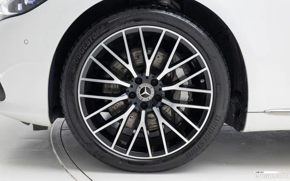 Mercedes-Benz S-Class S450L 4MATIC 2024 — миниатюра 2