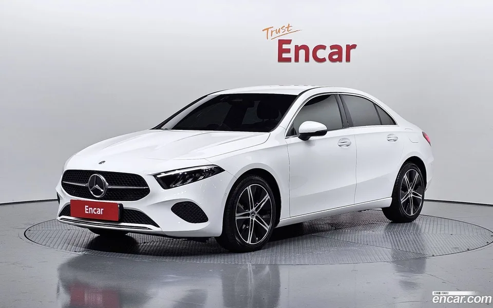 Mercedes-Benz A-Class A220 2024 — фото 1, купить с доставкой в Москву