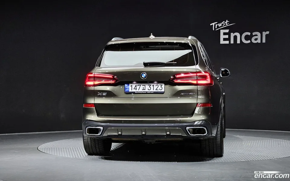 BMW X5 xDrive 40i M 2022 — миниатюра 4