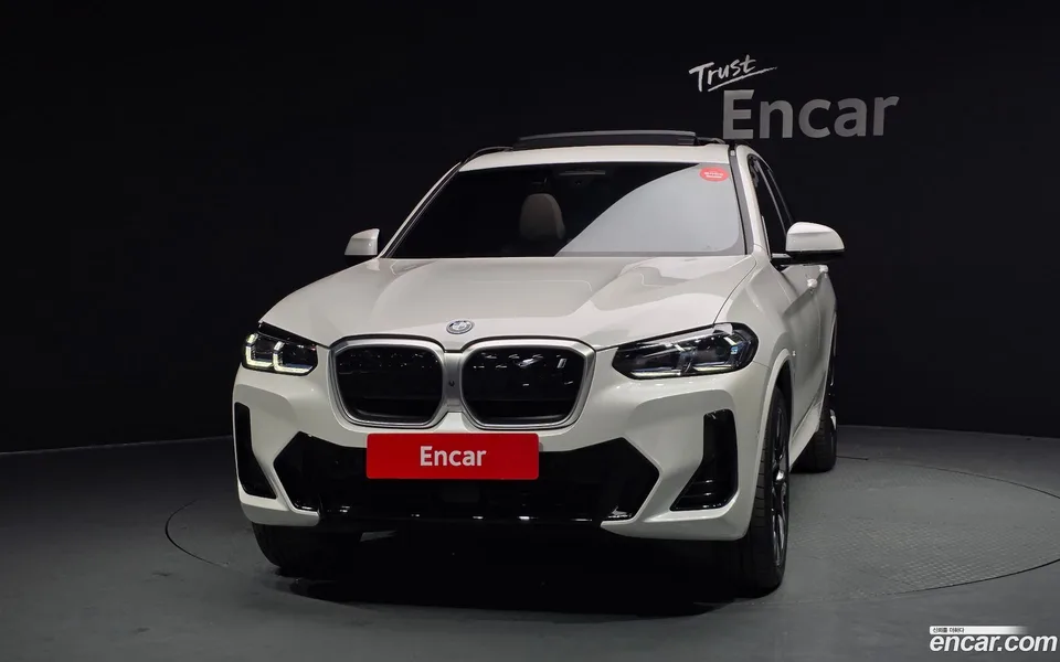 BMW iX3 M 2024 — миниатюра 3