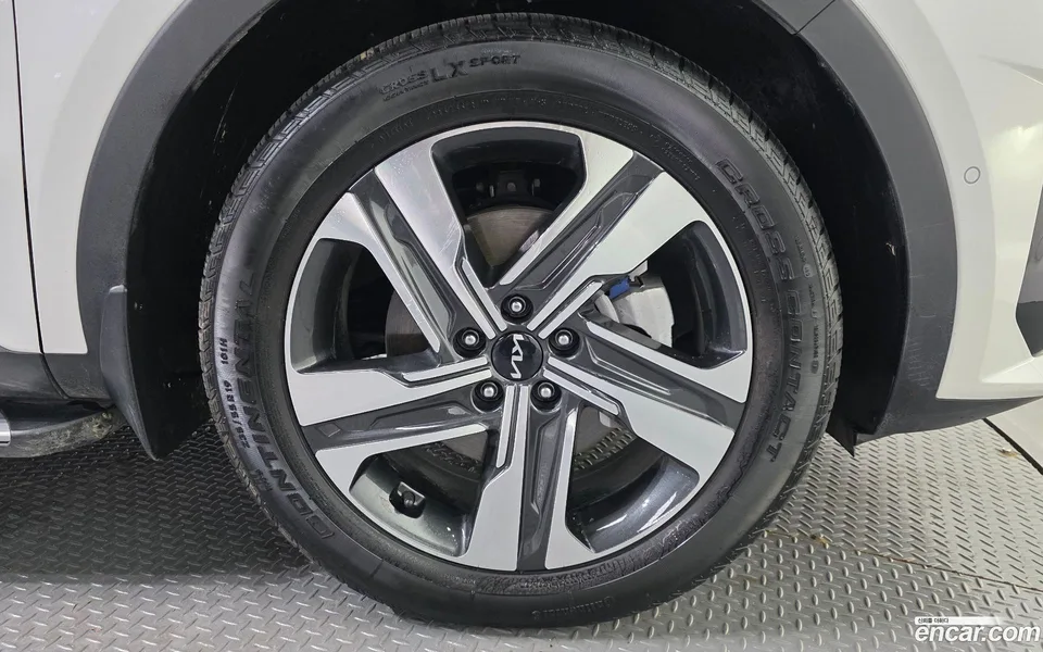 Kia Sorento HEV 1.6 4WD 2022 — миниатюра 2