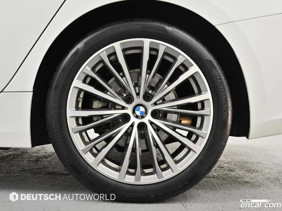 BMW 3 Series 320d 2022 — миниатюра 2