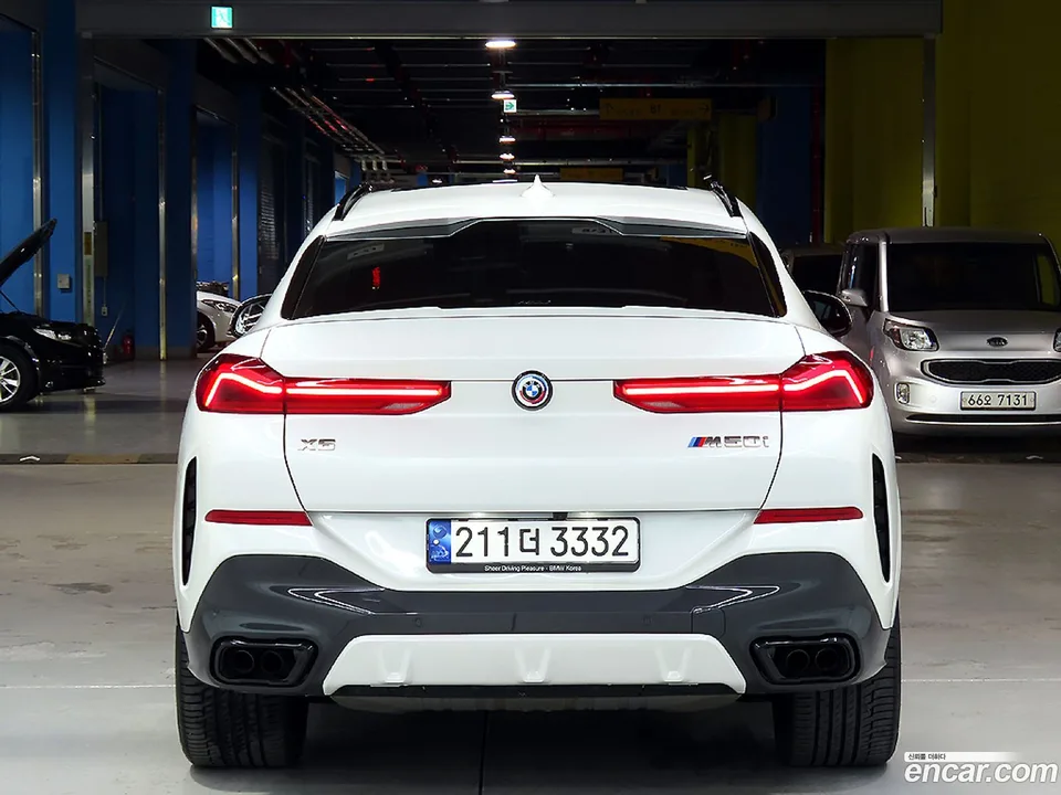 BMW X6 M50i 2023 — миниатюра 4