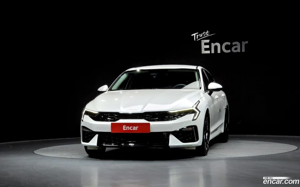Kia K5 2.0 2024 — миниатюра 3
