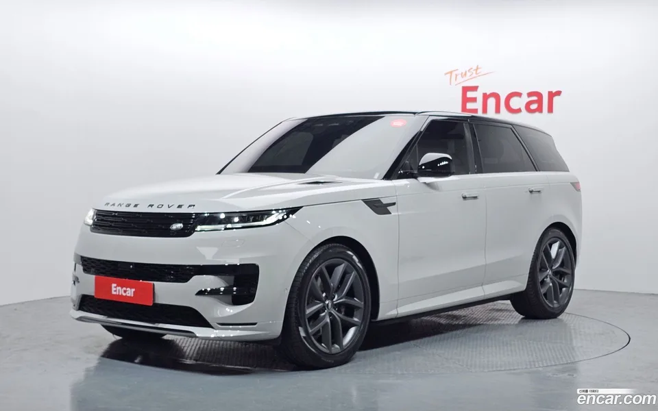 Land Rover Range Rover Sport D300 HSE 2024 — фото 1, купить с доставкой в Москву