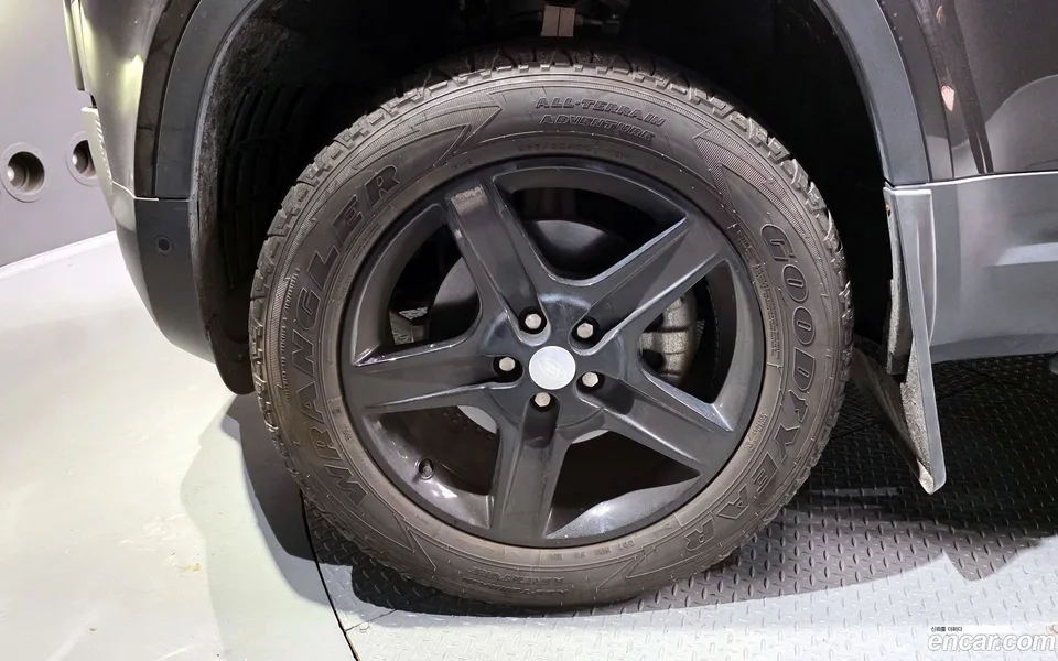 Land Rover Defender 110 D250 SE 2024 — миниатюра 2