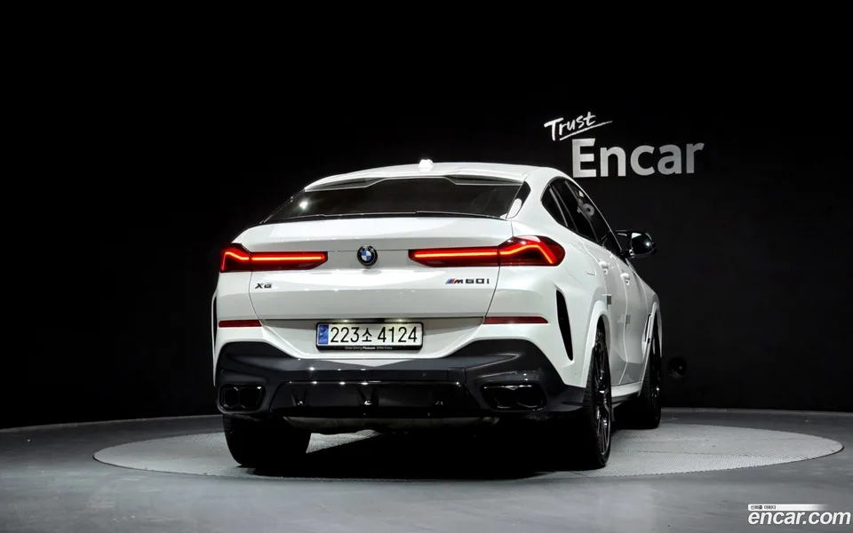 BMW X6 M60i 2024 — миниатюра 4