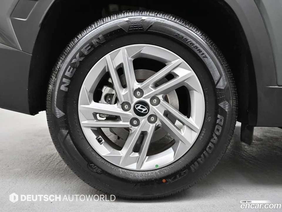 Hyundai Tucson NX4 1.6 2WD 2025 — миниатюра 2