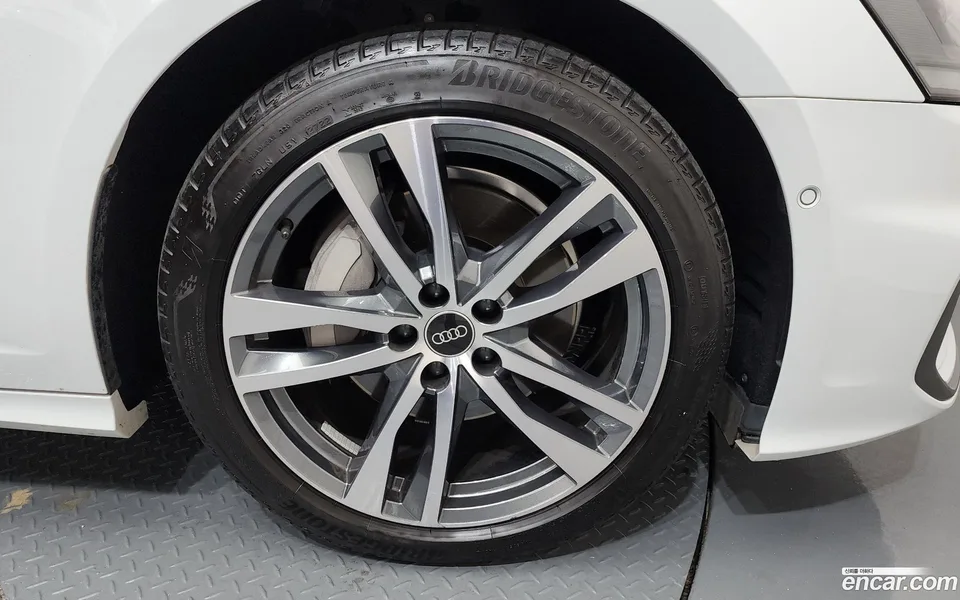Audi A6 45 TFSI 2022 — миниатюра 2
