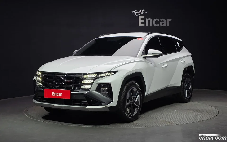 Hyundai Tucson NX4 1.6 2WD 2025 — фото 1, купить с доставкой в Москву