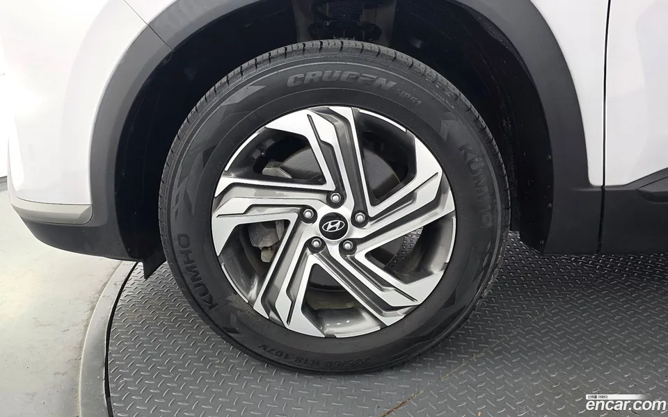Hyundai SantaFe 2.2 2WD 2022 — миниатюра 2