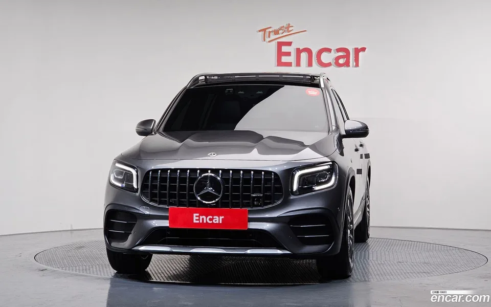 Mercedes-Benz GLB-Class AMG GLB35 4MATIC 2022 — миниатюра 3