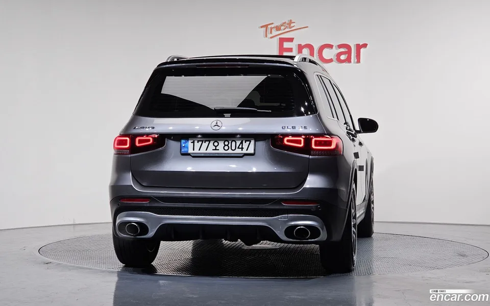 Mercedes-Benz GLB-Class AMG GLB35 4MATIC 2022 — миниатюра 4