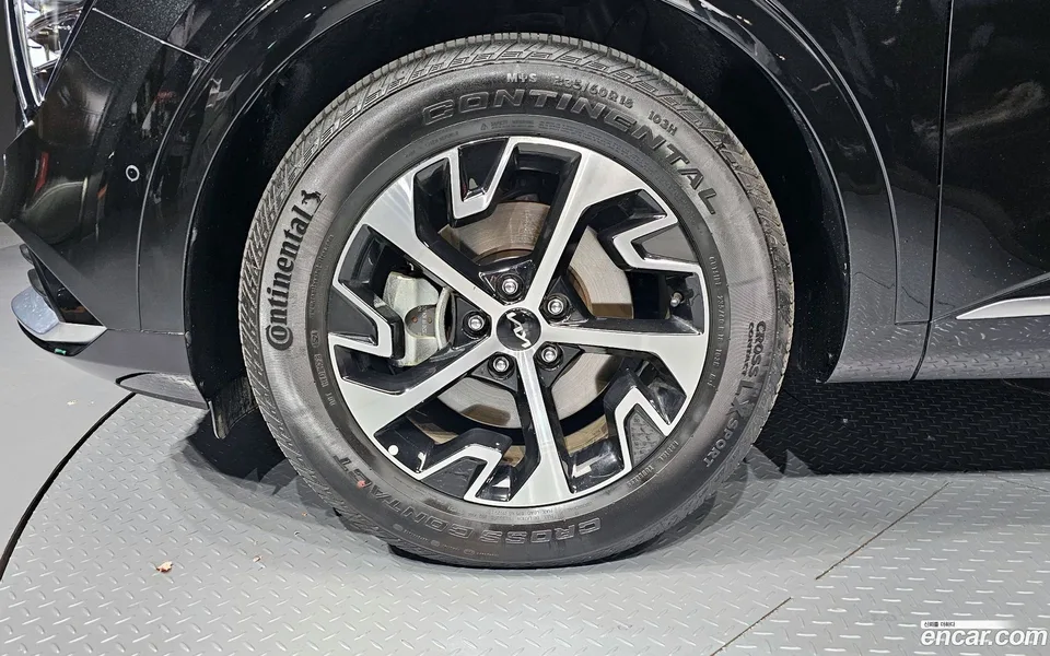 Kia Sportage Hybrid 4WD 2024 — миниатюра 2