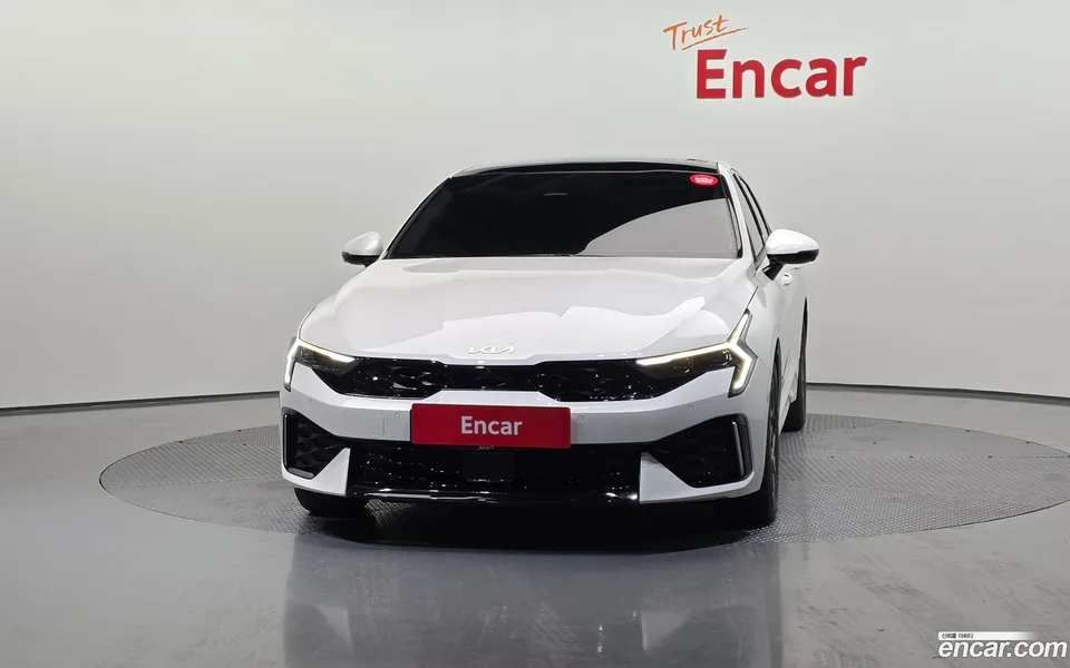 Kia K5 Hybrid 2024 — миниатюра 3