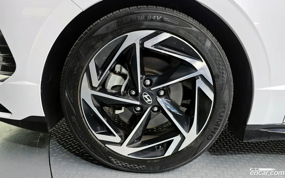 Hyundai Sonata The Edge 2.0 LPG 2023 — thumbnail 2