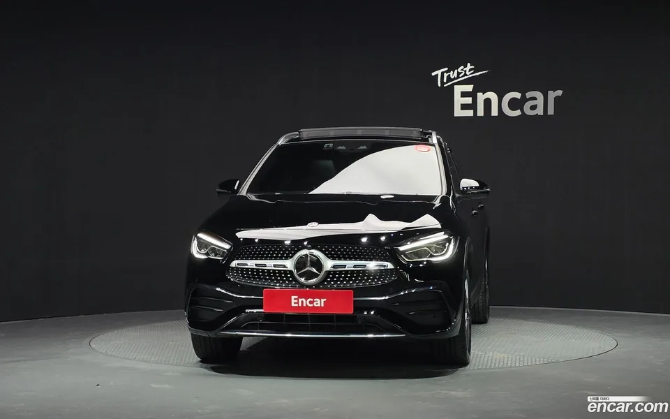 Mercedes-Benz GLA-Class GLA250 4MATIC 2023 — миниатюра 3