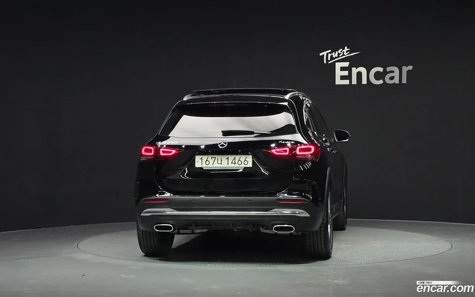 Mercedes-Benz GLA-Class GLA250 4MATIC 2023 — миниатюра 4