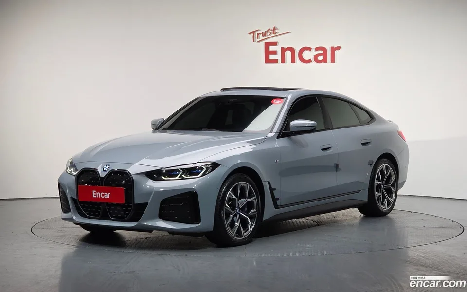 BMW i4 eDrive40 M 2023 — фото 1, купить с доставкой в Москву