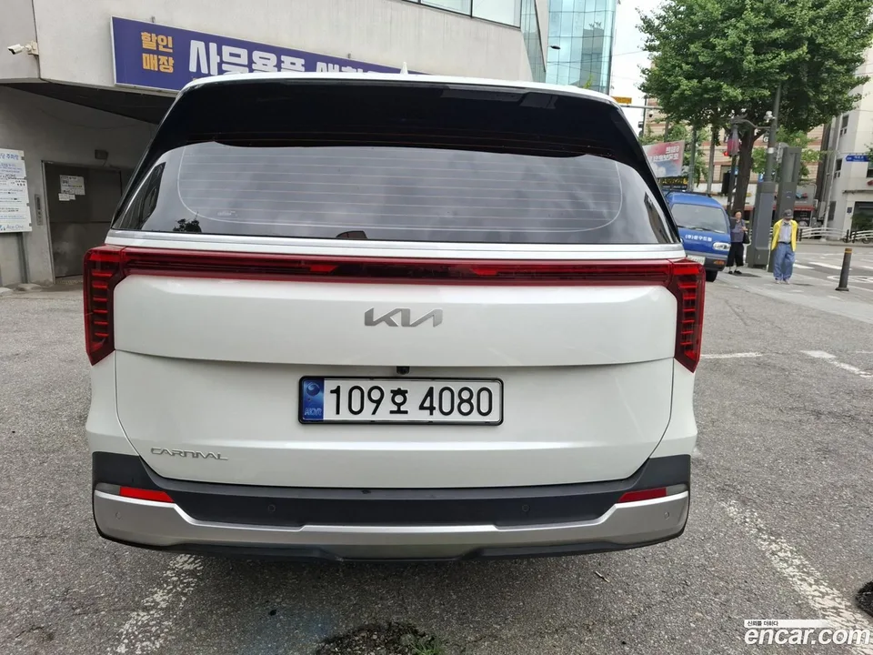 Kia Carnival 9 2025 — миниатюра 4