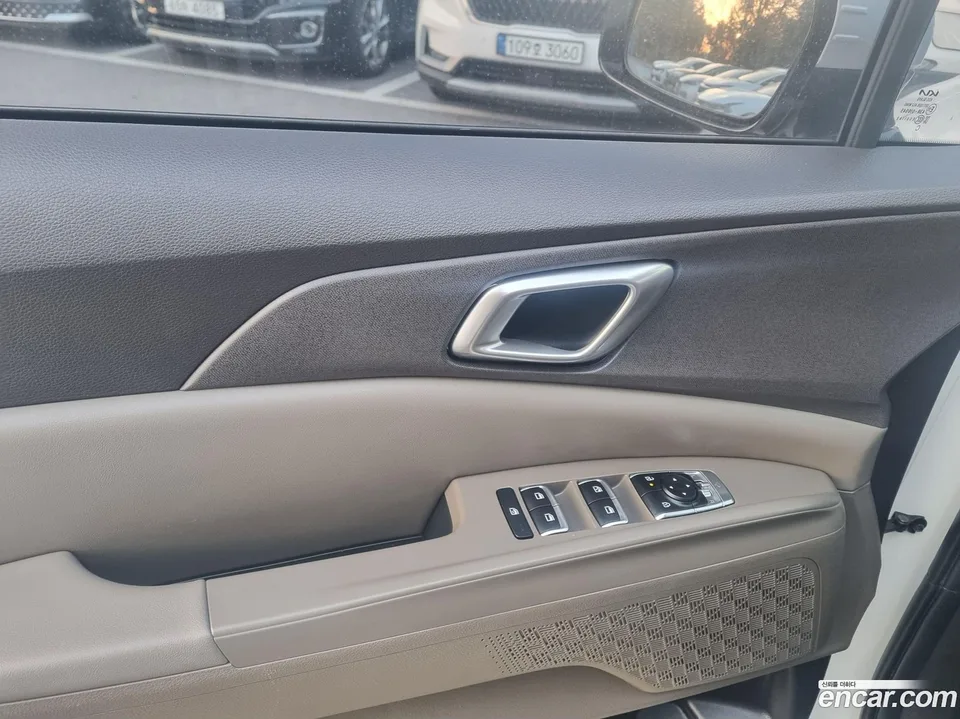 Kia Carnival 9 2025 — миниатюра 5