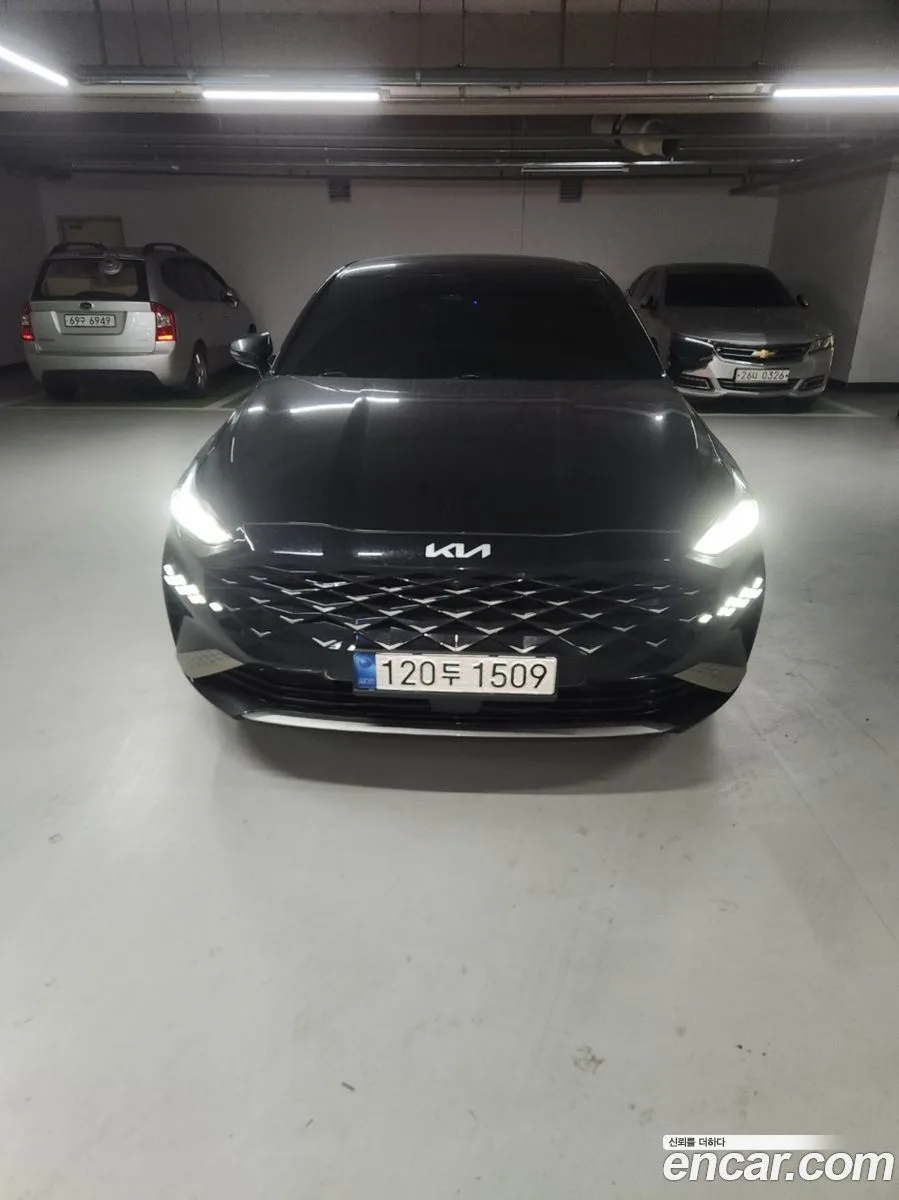 Kia K8 Hybrid 2022 — фото 1, купить с доставкой в Москву
