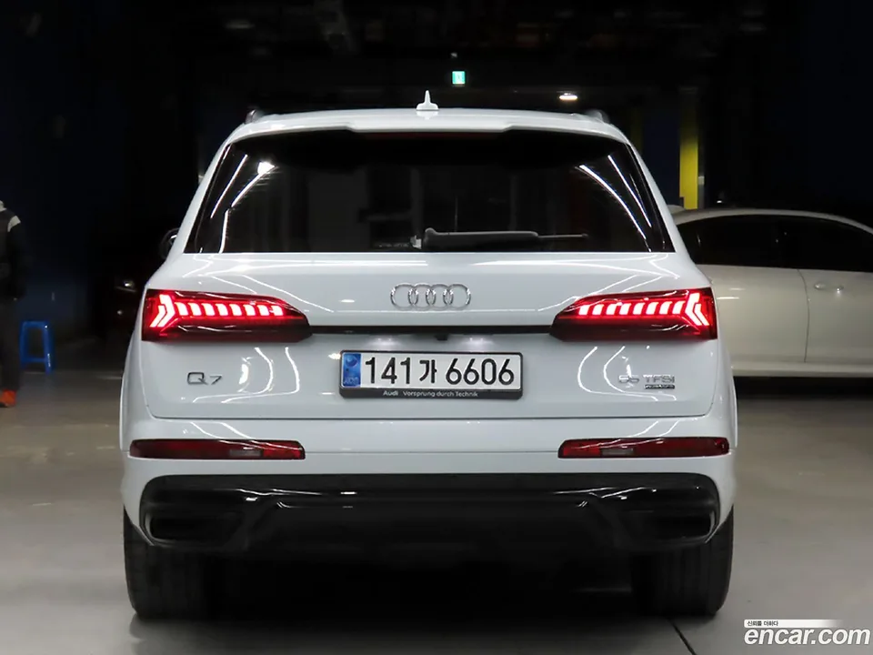 Audi Q7 (4M) 55 TFSI 2023 — миниатюра 4