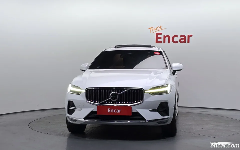 Volvo XC60 B5 2022 — миниатюра 3