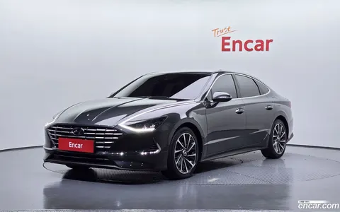 Hyundai Sonata Hybrid 2022 buy in Moscow