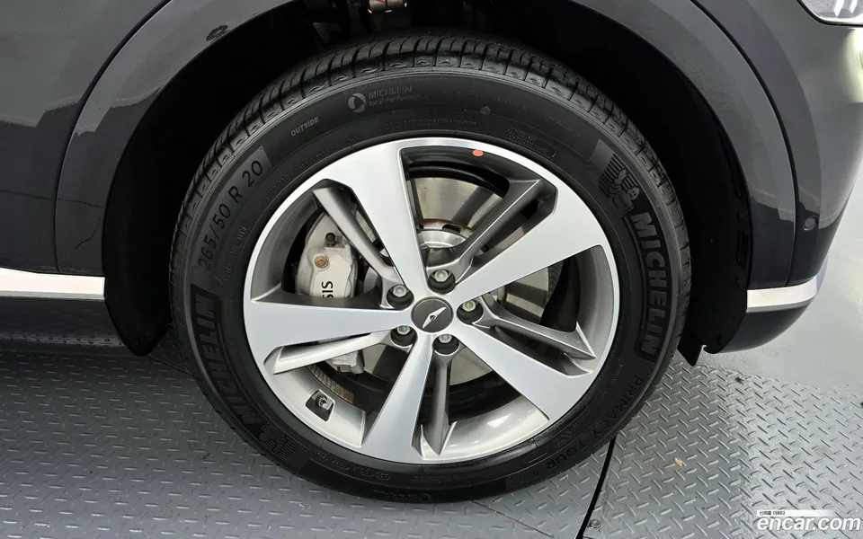 Genesis GV80 2.5T AWD 2022 — миниатюра 2