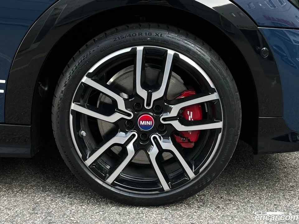 MINI Cooper S JCW 2025 — миниатюра 2