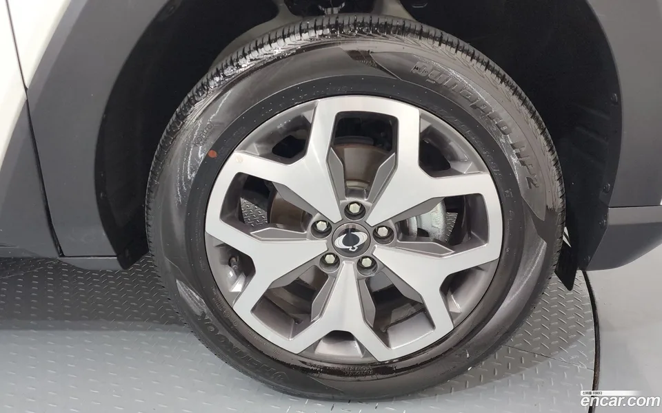 KG Mobility Torres 1.5 2WD 2023 — миниатюра 5
