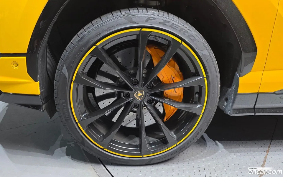 Lamborghini Urus 4.0 V8 S 2024 — миниатюра 2