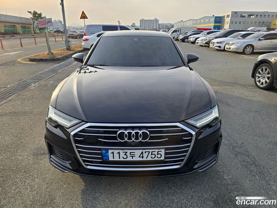 Audi A6 40 TDI 2023 — фото 1, купить с доставкой в Москву