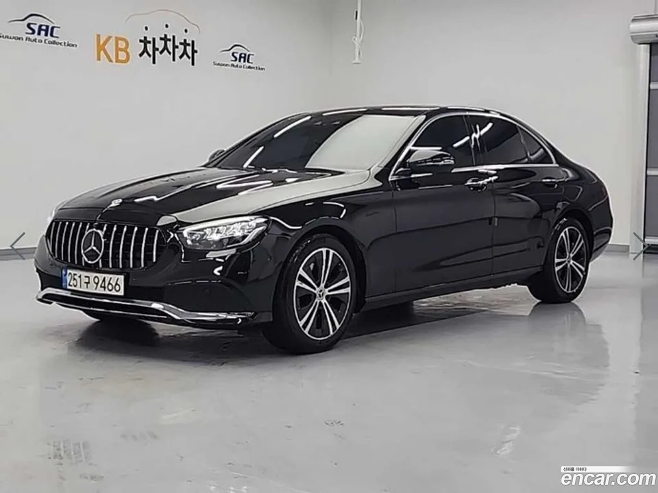Mercedes-Benz E-Class E250 2022 — миниатюра 3