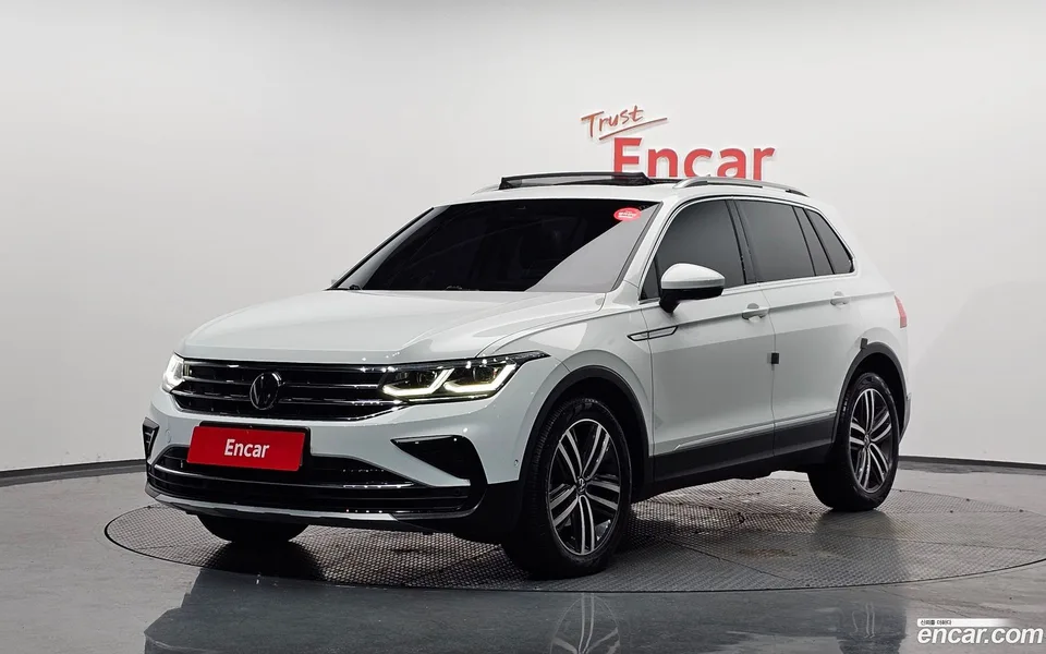 Volkswagen Tiguan 2.0 TDI 2022 — фото 1, купить с доставкой в Москву