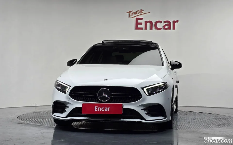 Mercedes-Benz A-Class AMG A35 4MATIC 2022 — миниатюра 3