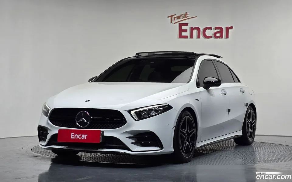 Mercedes-Benz A-Class AMG A35 4MATIC 2022 — фото 1, купить с доставкой в Москву