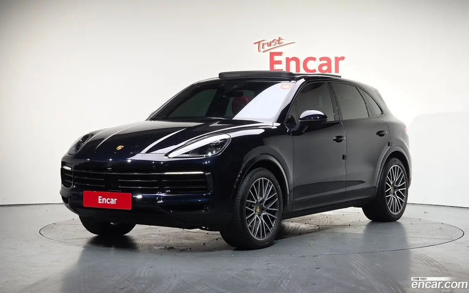 Porsche Cayenne 3.0 2022 — фото 1, купить с доставкой в Москву