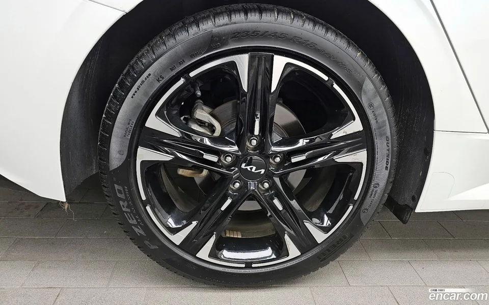 Kia K5 1.6 2023 — миниатюра 2