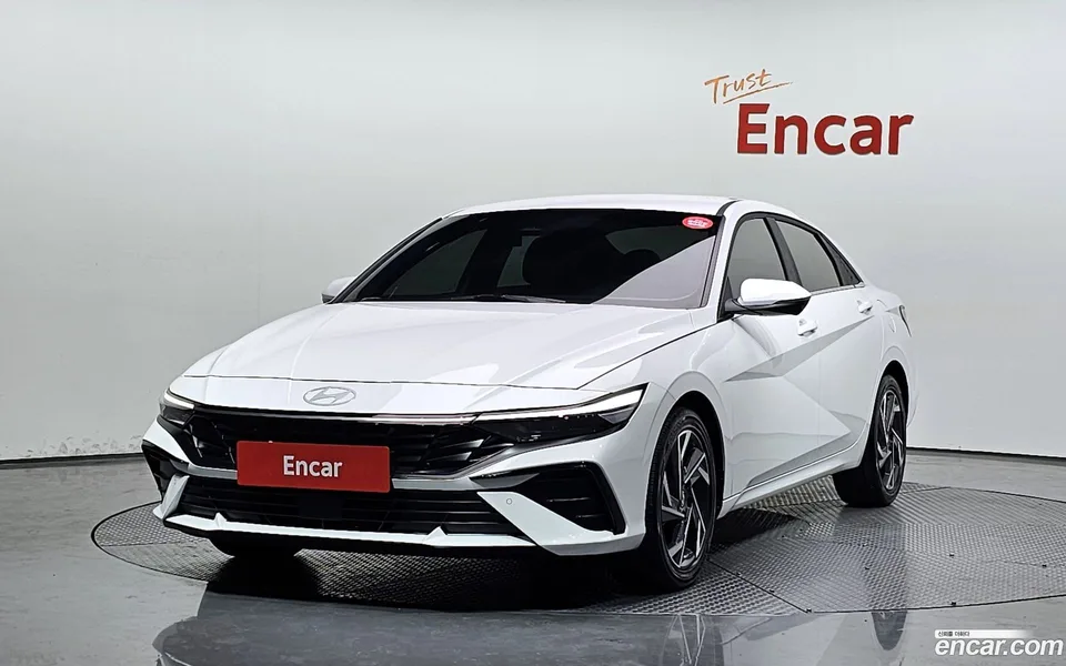 Hyundai Avante CN7 1.6 2024 — фото 1, купить с доставкой в Москву