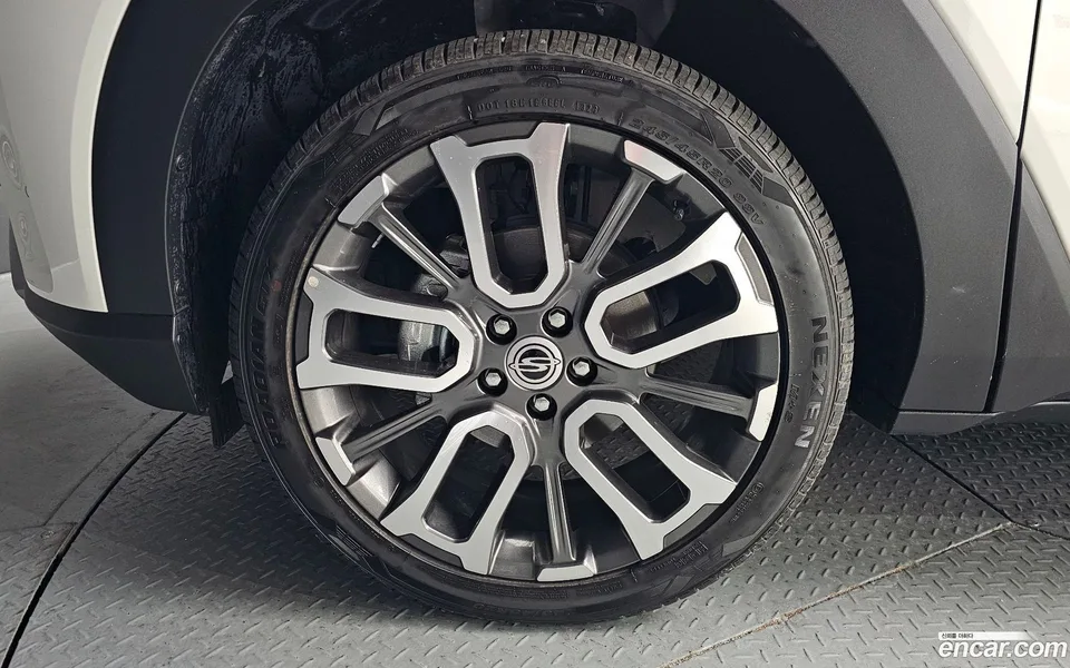 KG Mobility Torres 1.5 2WD 2023 — миниатюра 5