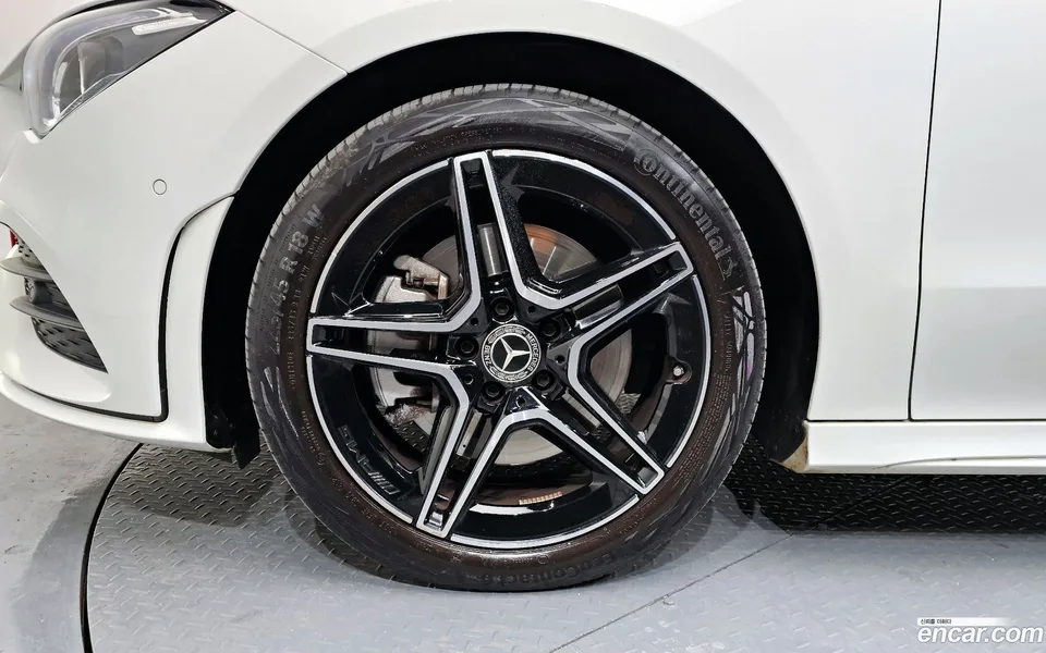 Mercedes-Benz CLA-Class CLA250 4MATIC 2022 — миниатюра 2