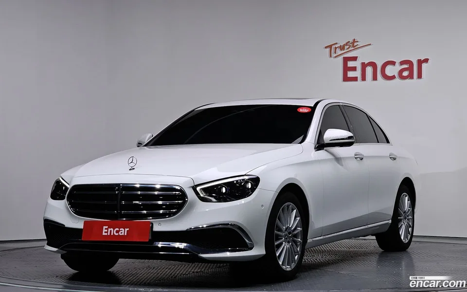 Mercedes-Benz E-Class E250 2022 — фото 1, купить с доставкой в Москву